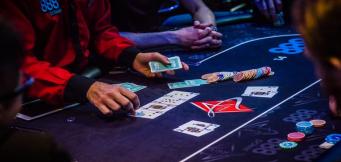 poker table