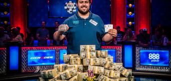 Scott Blumstein Wins the WSOP Main Event