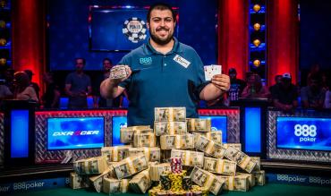 Scott Blumstein Wins the WSOP Main Event